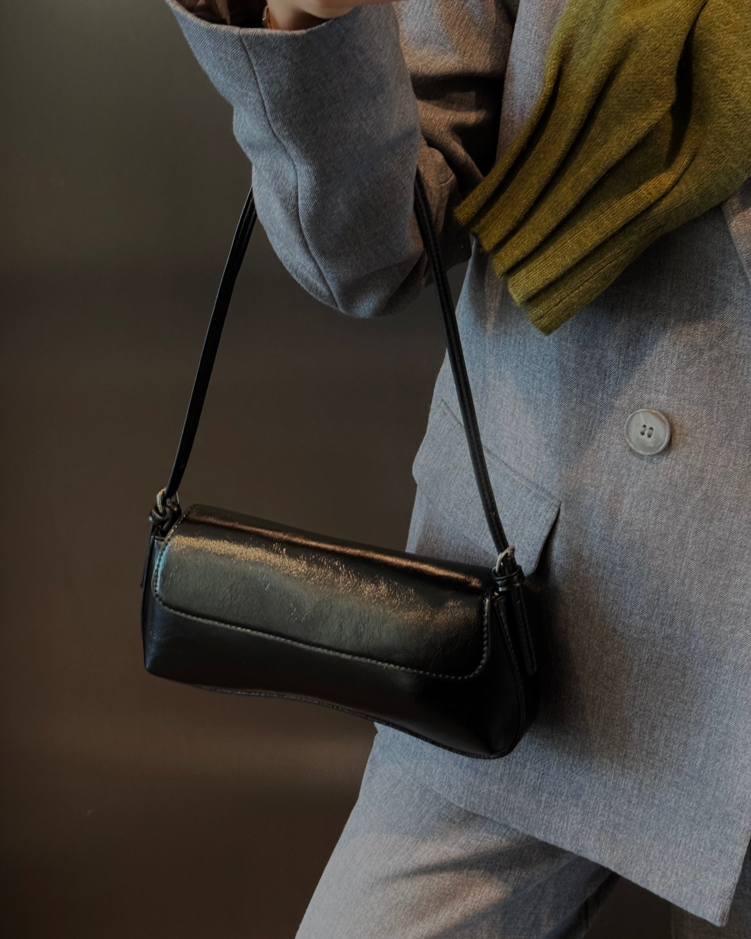 VMLIVA Bag - Black